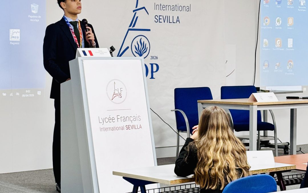 Simulación de la COP en el LFIS: un proyecto educativo internacional y comprometido